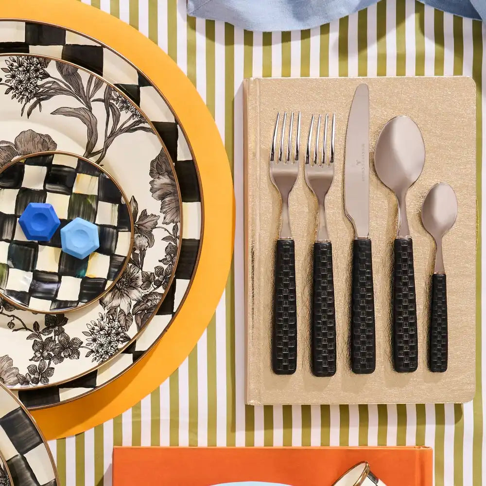 Everyday Black 5-Piece Place Setting