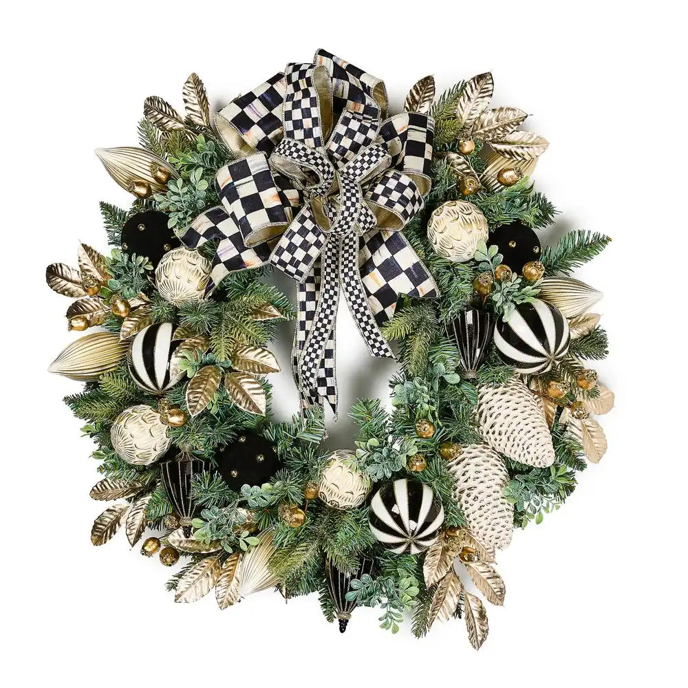 Courtly Noel Illuminated 26" Wreath